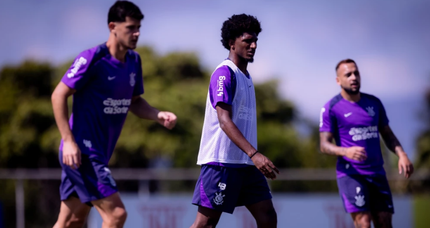 Treino do Corinthians antes do embate pela Sul-Americana