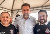 Corinthians oficializa contrato com meia que saiu da base sem jogar