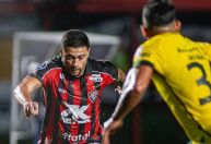 Vitória vacila contra Defensa y Justicia e se complica na Sul-Americana