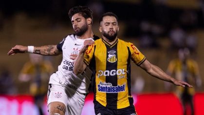 Yuri Alberto em ação contra o Novorizontino