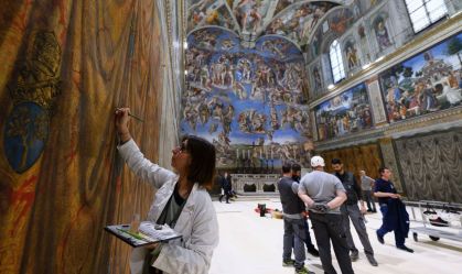 Reparos são feitos na Capela Sistina para o conclave