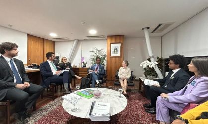 Ato contra anistia no Congresso Gleisi Hoffmann