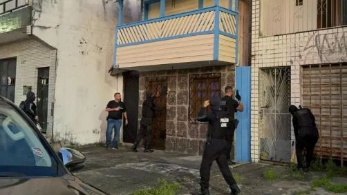 Polícia faz operação contra grupo suspeito de cometer fraudes em aposentadorias
