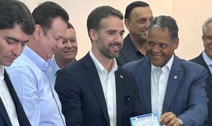 Eduardo Leite se filia ao PSD e assume presidência do partido no RS