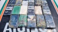 Banhistas encontram pacotes de cocaína enterrados em praias no Ceará