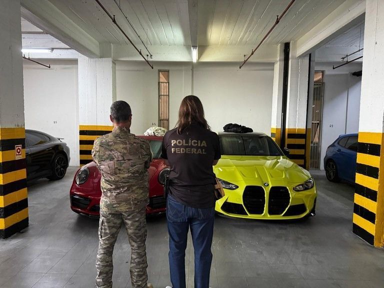 Carros Careda do INSS PF
