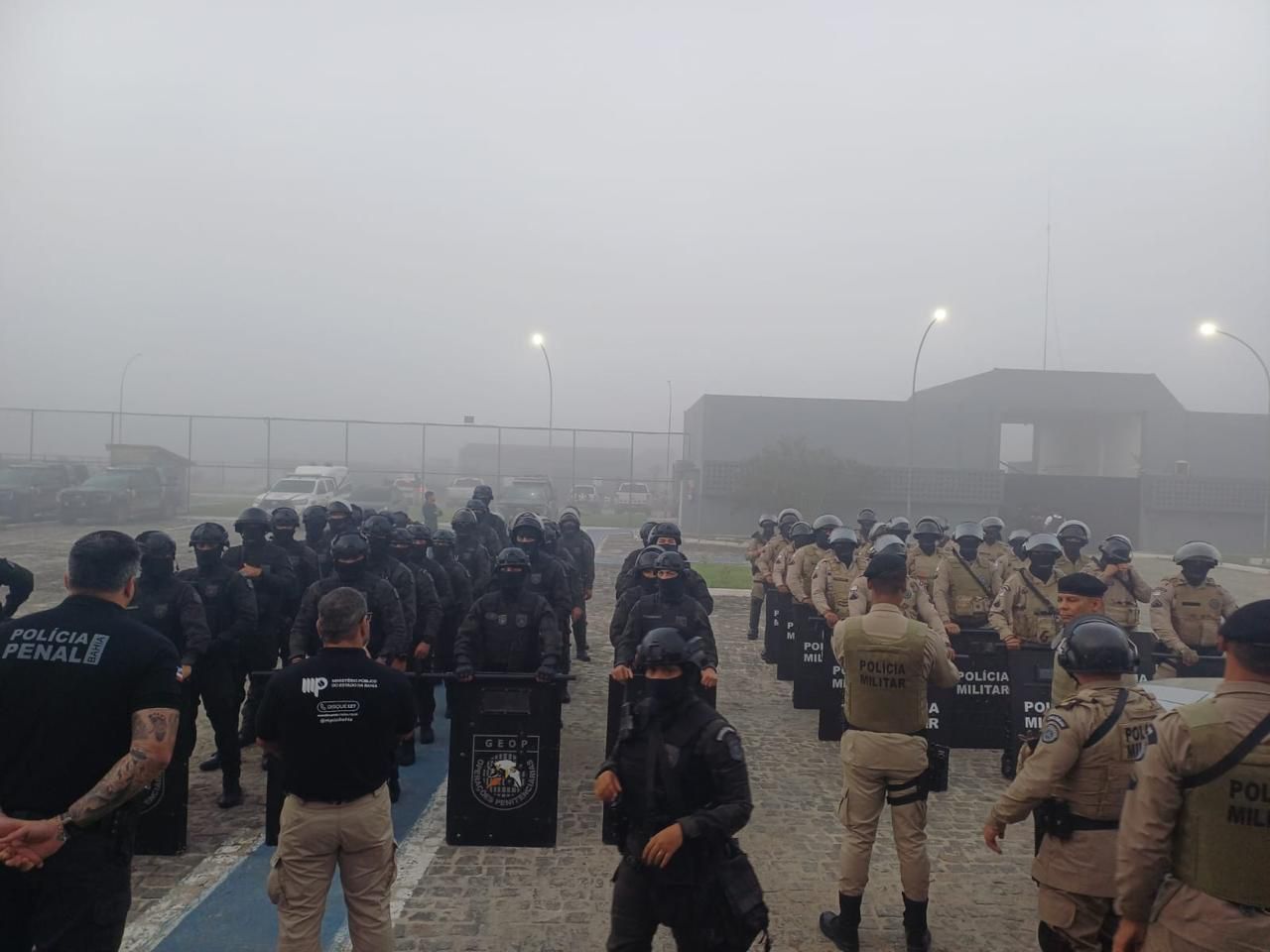 Imagem de destaque do post: Força Nacional é enviada para Conjunto Penal da Bahia após atentado e fuga