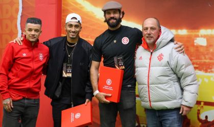 Astros da Seleção vão ao Beira-Rio para torcer pelo Inter contra Bahia
