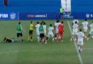 Jogador da base do Atlético-MG denuncia racismo em jogo contra Racing-URU