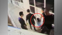 Vídeo: criança autista é arrastada em clínica e funcionárias são presas