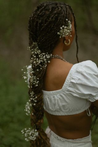 Beleza natural em casamentos • Reprodução/Pinterest