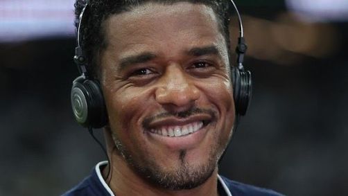 Ex-zagueiro Betão segue a carreira como comentarista após se aposentar dos gramados