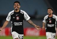 Corinthians vence Racing e entra na zona de classificação na Sul-Americana