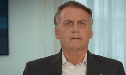 Bolsonaro passa a noite no Palácio dos Bandeirantes antes de evento em SP