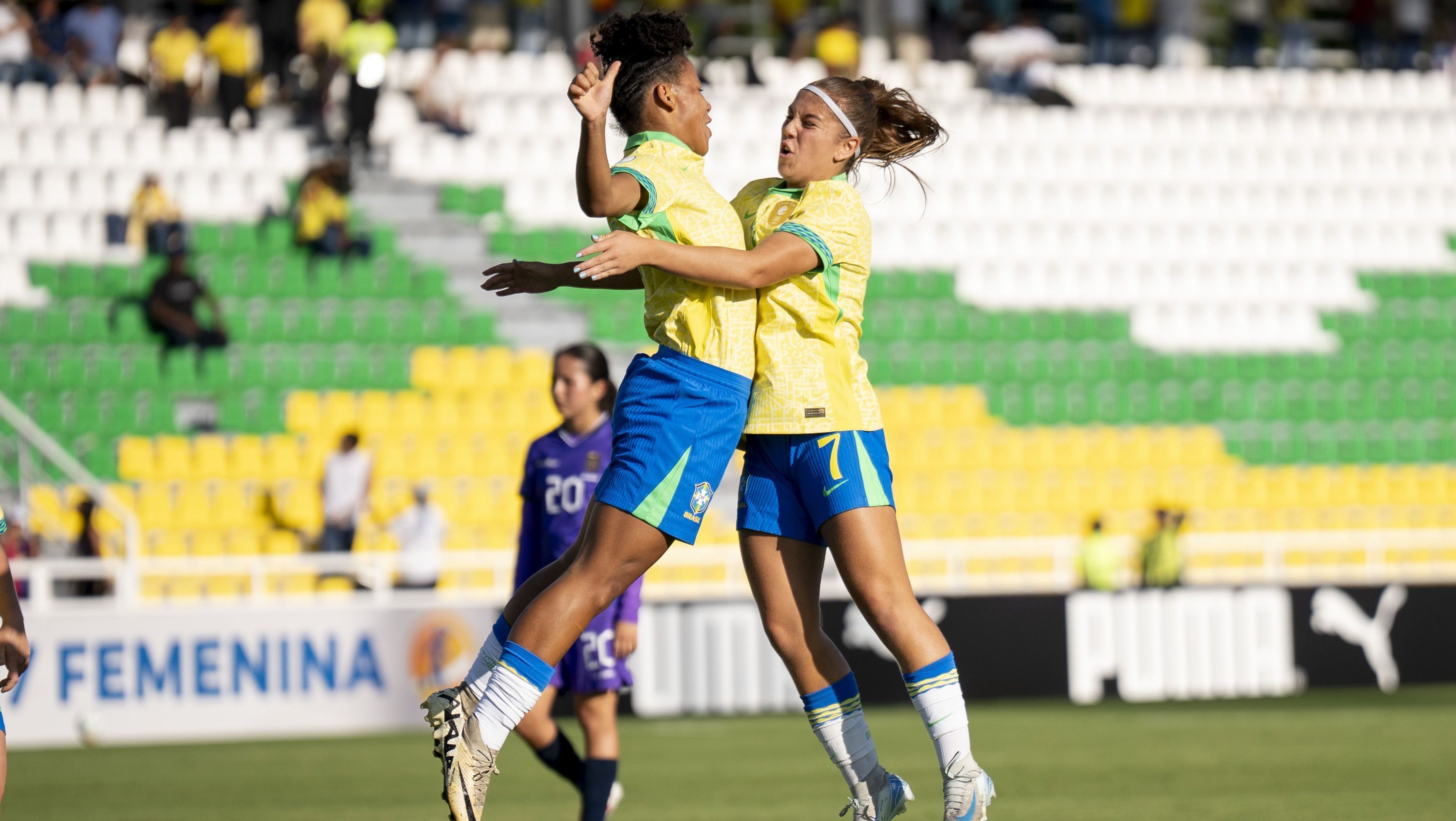 Brasil venceu o Equador por 5 a 1 na última rodada da primeira fase do Sul-Americano Sub-17