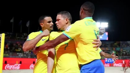 Brasil goleou Omã na Copa do Mundo de Futebol de Areia