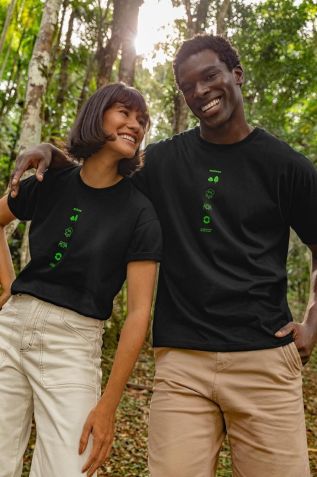 Camiseta Ar.voree estará disponível no e-commerce da marca em 22 de maio • Divulgação/Malwee