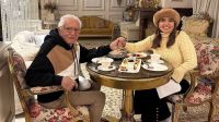 Carlos Alberto de Nóbrega comemora bodas com esposa 40 anos mais jovem