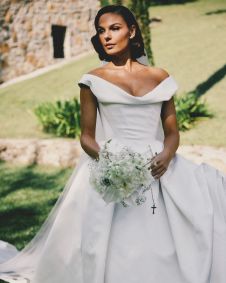 Isis Valverde se casou com Marcos Buaiz em cerimônia luxuosa em Jarinu, no interior de São Paulo