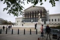 Trump pede à Suprema Corte para deportar 300 mil venezuelanos