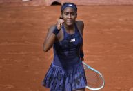 Coco Gauff vence Lois Boisson e vai à final de Roland Garros