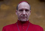 Ralph Fiennes é confirmado como Snow no derivado de "Jogos Vorazes"
