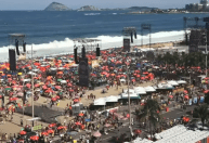 Copacabana já está lotada de fãs para o show de Lady Gaga