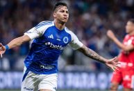 Kaio Jorge brilha, e Cruzeiro sai na frente do Vila Nova na Copa do Brasil