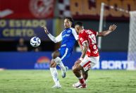 Cruzeiro domina o Vila Nova e carimba vaga nas oitavas da Copa do Brasil