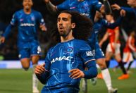 Chelsea vence Manchester United e segue vivo por vaga na Champions League