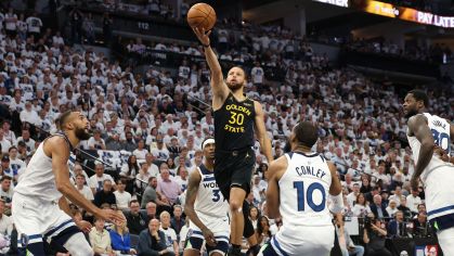 Curry se lesionou em partida contra o Timberwolves