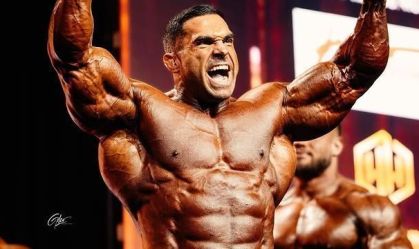 Mentor de Ramon Dino é campeão mais uma vez com treinador brasileiro