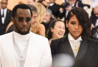 Cantora relata ter visto Sean "Diddy" Combs socar Cassie em restaurante