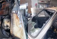 Homem é preso suspeito de incendiar carro e casa com esposa e filha dentro