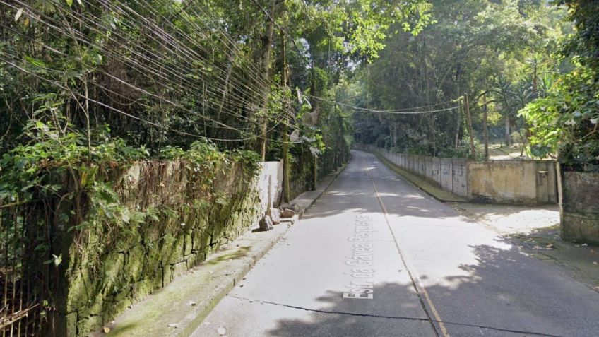 Estrada da Gávea, onde ficava a mansão de Otavio Jordão de "A Viagem", hoje em dia • Google Street View