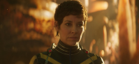 Atriz de "Lost" e Marvel sofre acidente na praia e mostra rosto machucado