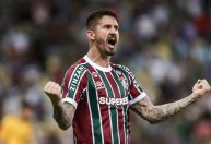 Fluminense vira sobre o Sport com gol no fim e volta a vencer no Brasileiro