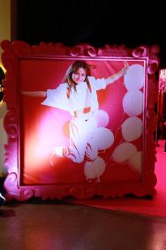 Deolane Bezerra comemorou o aniversário de nove anos da filha com o tema &quot;pink party&quot;