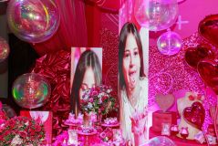 Deolane Bezerra comemorou o aniversário de nove anos da filha com o tema &quot;pink party&quot;