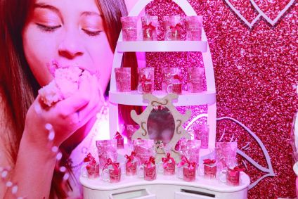 Deolane Bezerra comemorou o aniversário de nove anos da filha com o tema &quot;pink party&quot;