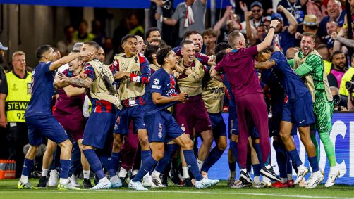 Jogadores do PSG comemoram goleada sobre a Inter de Milão na final da Champions League