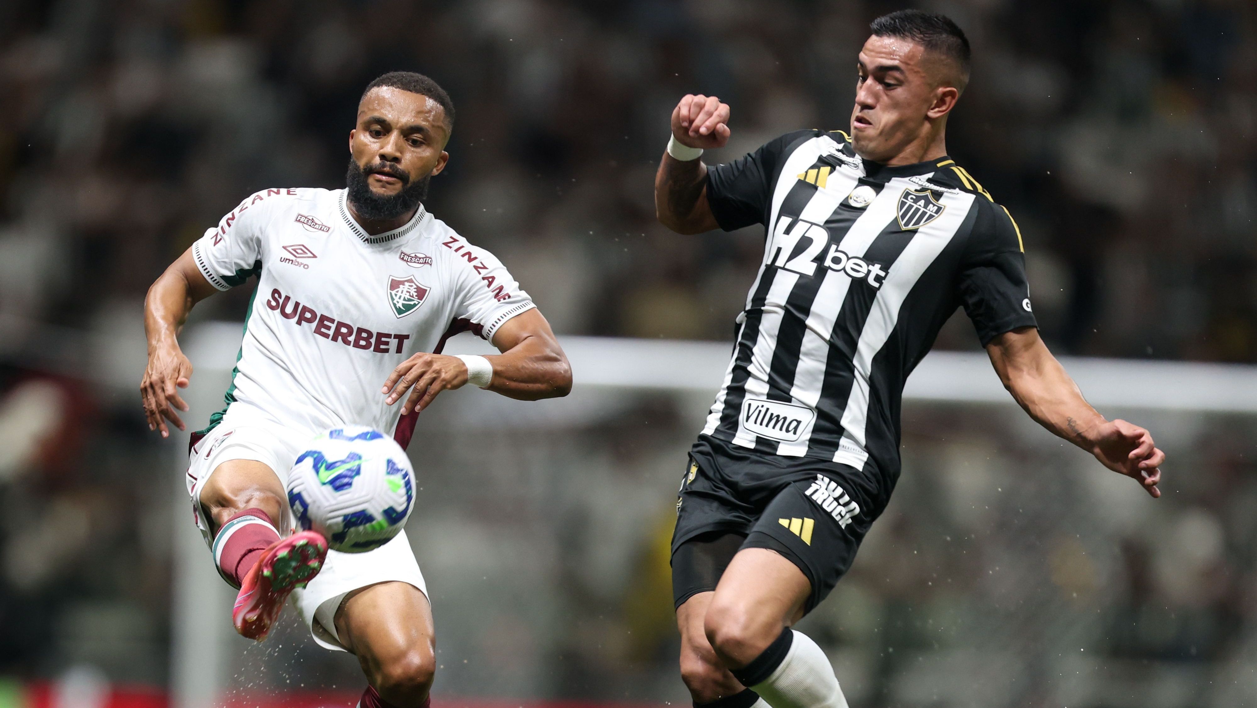 Fluminense e Atlético-MG em jogo do Brasileirão
