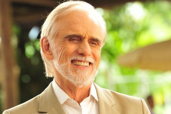 Morre Francisco Cuoco, ícone das novelas brasileiras, aos 91 anos Morre Francisco Cuoco, ícone das novelas brasileiras, aos 91 anos