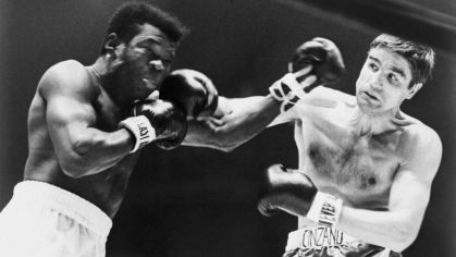 Giovanni "Nino" Benvenuti (dir.) contra Emile Griffith em 1968