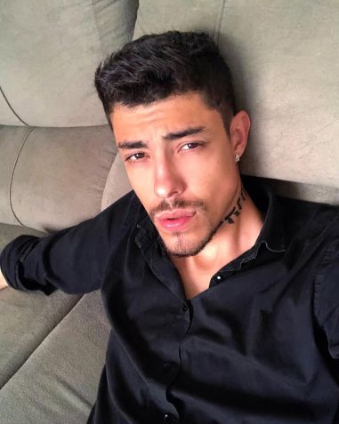 Guilherme é um dos filhos de Latino • Instagram/Namentti