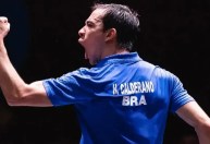 Calderano sofre, mas vence e vai às oitavas no Mundial de tênis de mesa