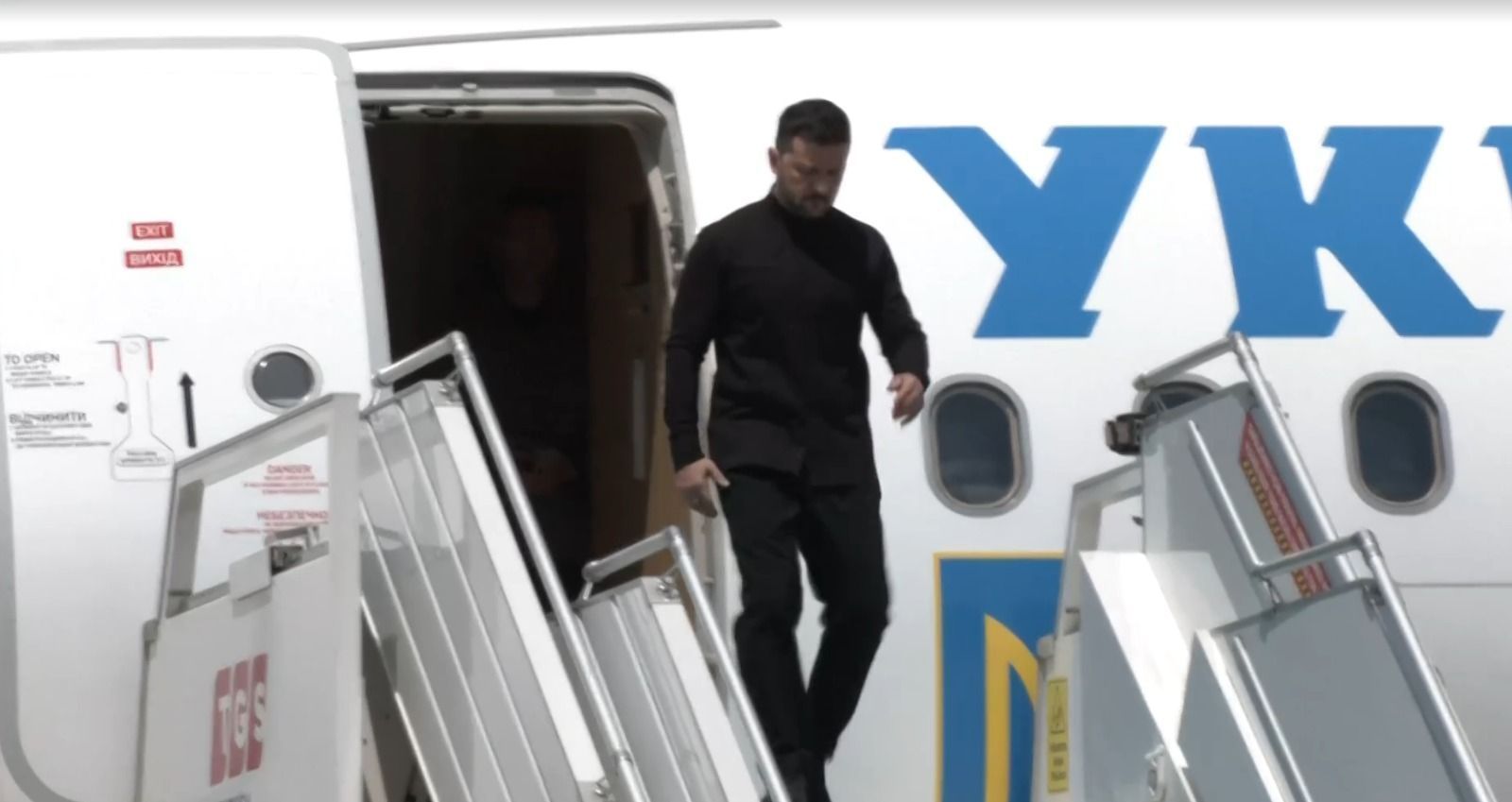 Zelensky chega na Turquia