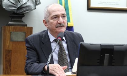 Quem é Aldo Rebelo, ex-ministro que Moraes ameaçou prender no STF