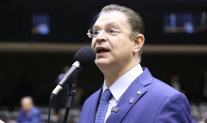 Lutaremos para manter mandato de Zambelli, diz líder do PL