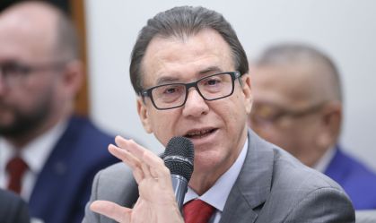 Marinho defende debater emendas parlamentares ao comentar aumento do IOF